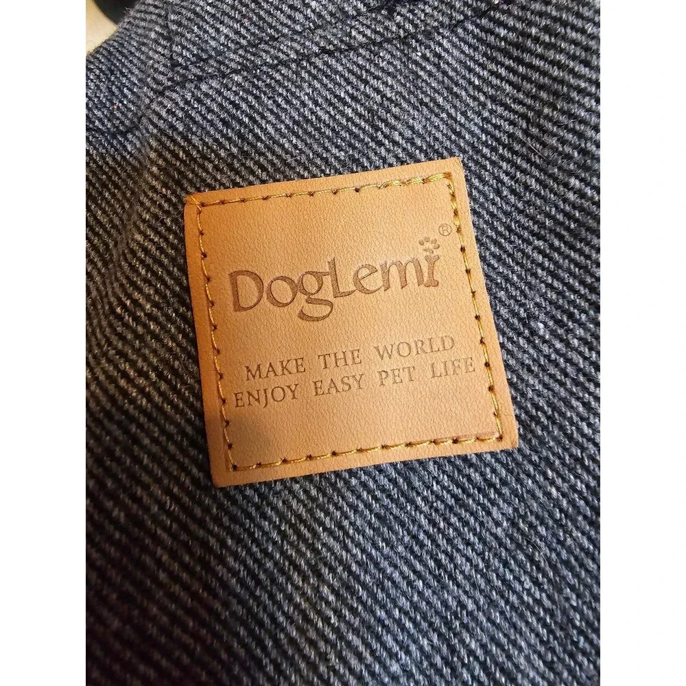 Dog /‎ Cat sling in a dark grey